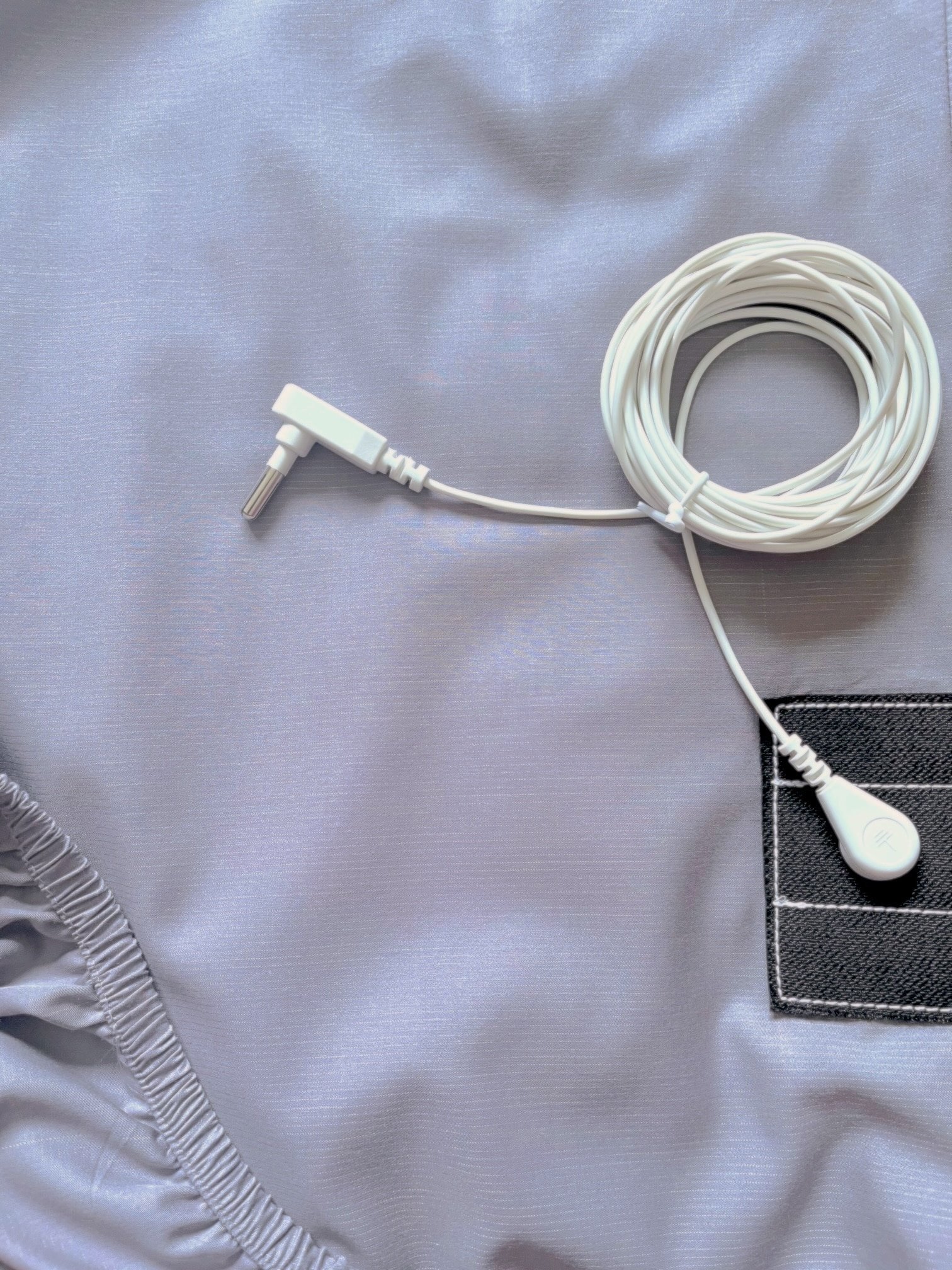 Redemption Shield Grounding Earthing Bed Sheet for Better Sleep and Anti-Inflammation Redemption Shield Grounding Earthing Bed Sheet for Better Sleep and Anti-Inflammation