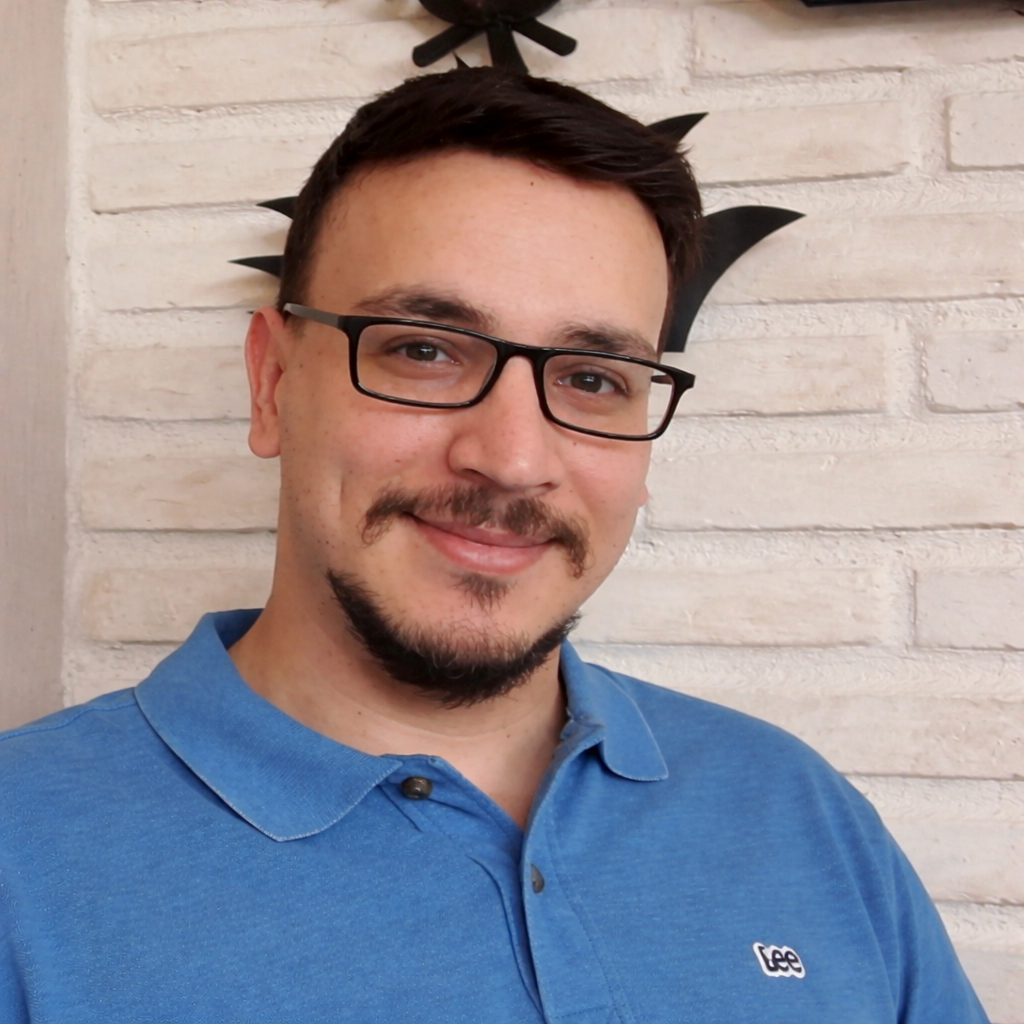 About Us 2 Serdar - Website Developer