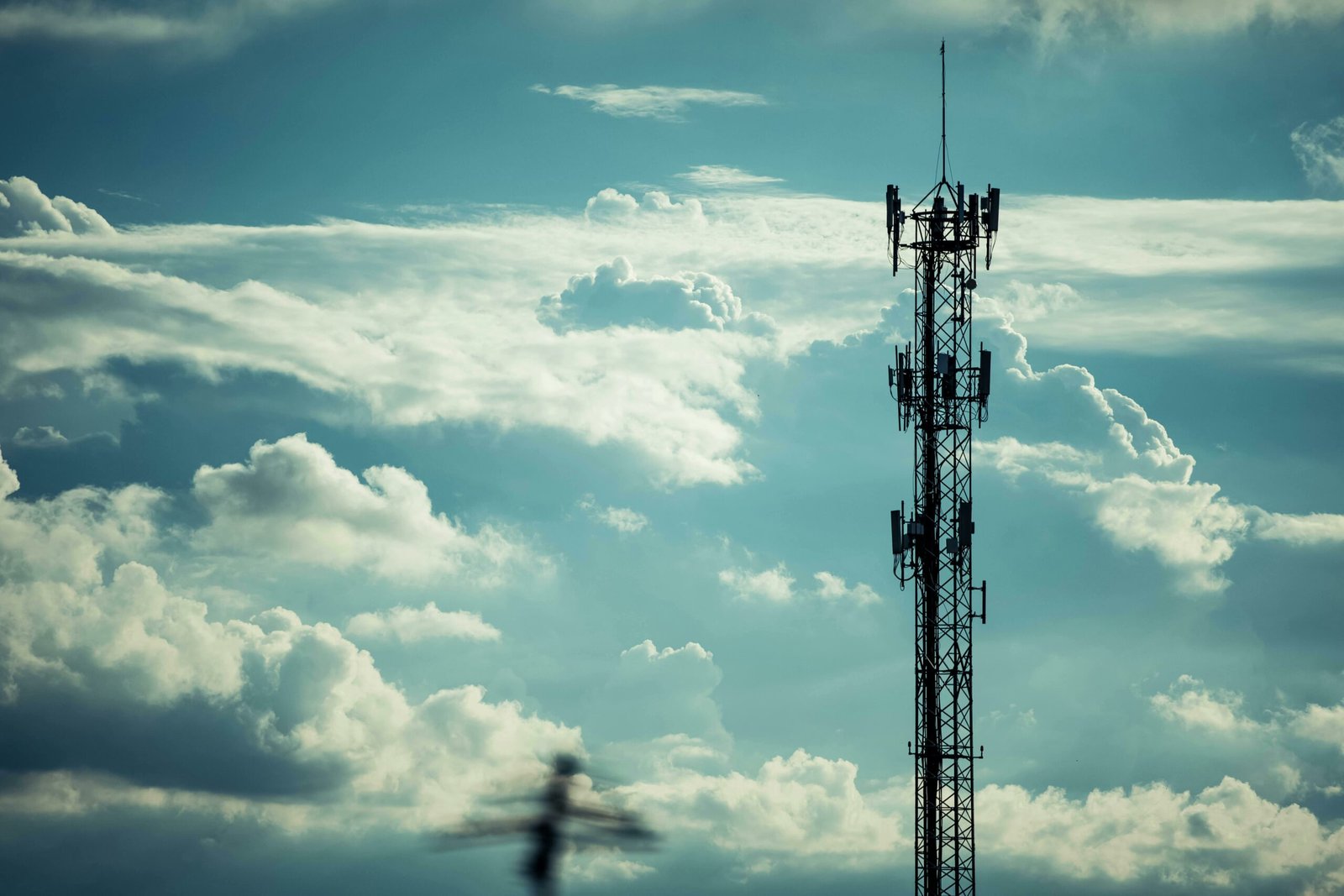 New Research Highlights Growing Health Risks of Cell Towers and EMF Exposure